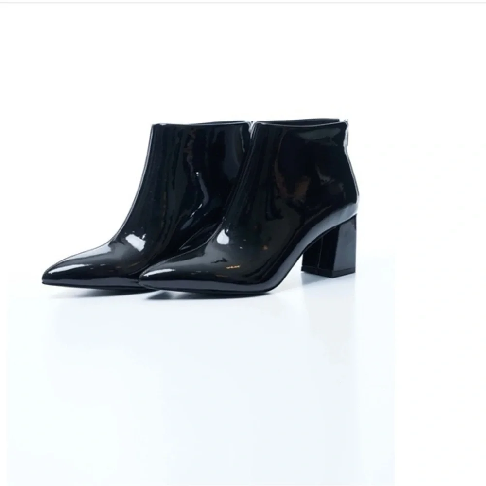 VHNY Glossy Black Ankle Booties